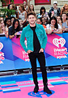 Niall anländer till iHeartRadio MuchMusic Video Awards 2017.