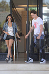 Madison Beer och Brooklyn Beckham sågs ute tillsammans i Los Angeles.