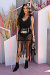 Pretty Little Liars-stjärnan Shay Mitchell i bohemiska fransar på Coachella. Foto: TT