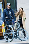 Jacob Elordi och Zendaya umgicks på tu man hand i New York.