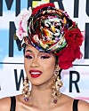 Cardi B innan karantän.
