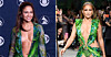 Jennifer Lopez bär upp en vågad Versace-kreation med 20 års mellanrum.
