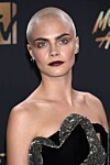 Cara DeLevingne i tuff snagg.