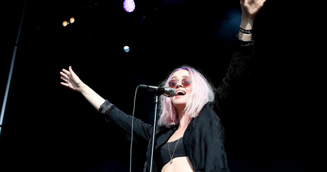 Foto: Mattias Hansson/TT Ana Diaz uppträder på Allsång på Skansen den 9 juli 2019.