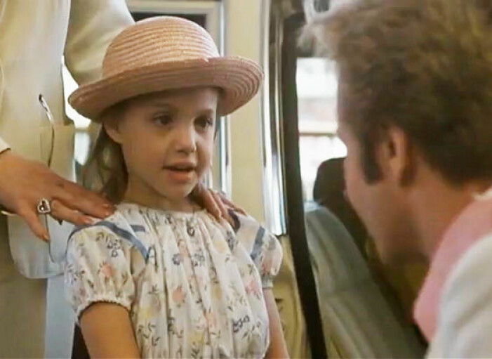 angelina jolie i Lookin' to Get Out