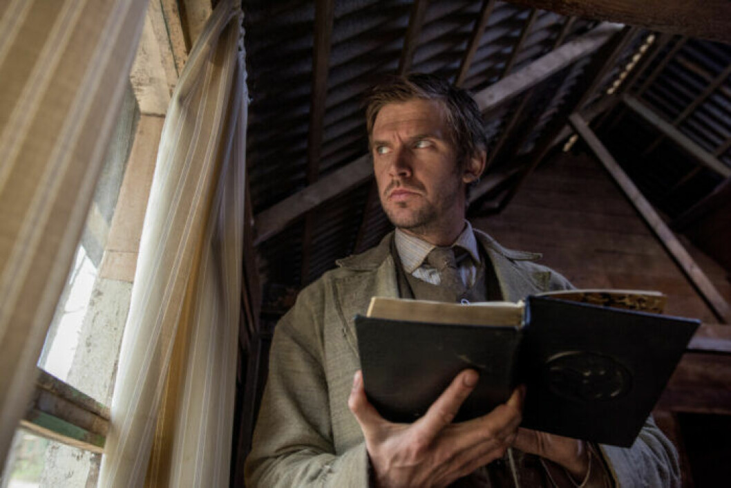 Skådespelaren Dan Stevens, känd från tv-serien <em>Downton Abbey</em>, är med i skräckfilmen <em>Apostle</em>. En bild på skådespelaren Dan Stevens som är med i skräckfilmen Apostle på Netflix.