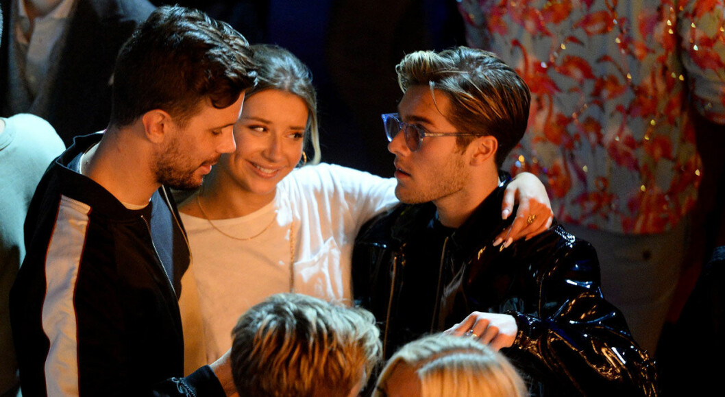 Benjamin minglade med Hanna Ferm under Melodifestivalen. Benjamin och Hanna Ferm.