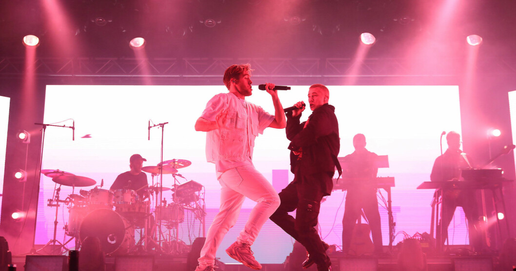 Foto: Mattias Hansson/TT Benjamin Ingrosso & Felix Sandman uppträder på Allsång på Skansen 9 juli 2019.