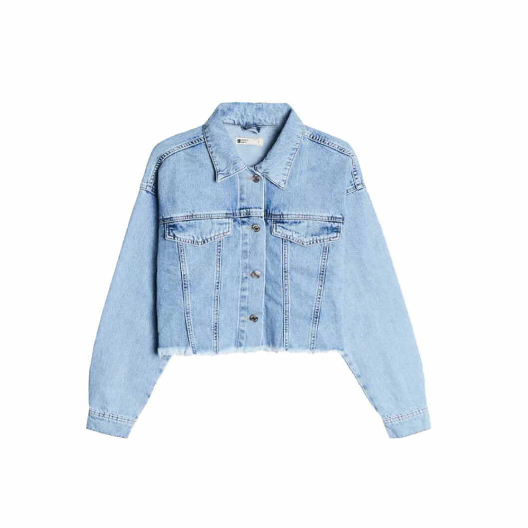 Blå jeansjacka i kort modell