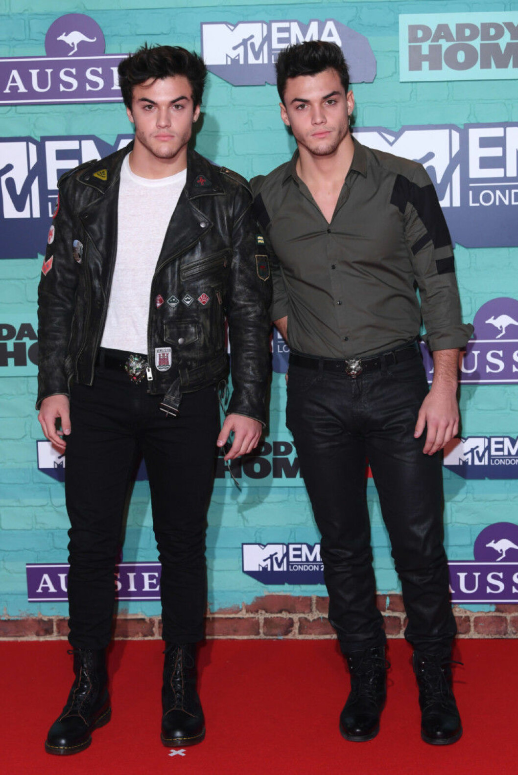 Dolan-Twins