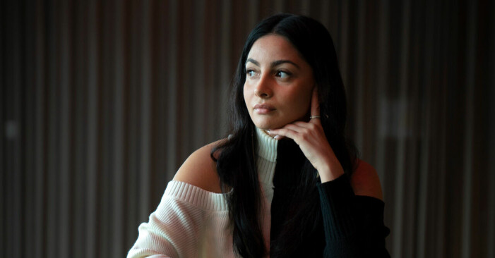 Elaf Ali utsattes för hedersförtryck under sin uppväxt. Författaren och journalisten Elaf Ali