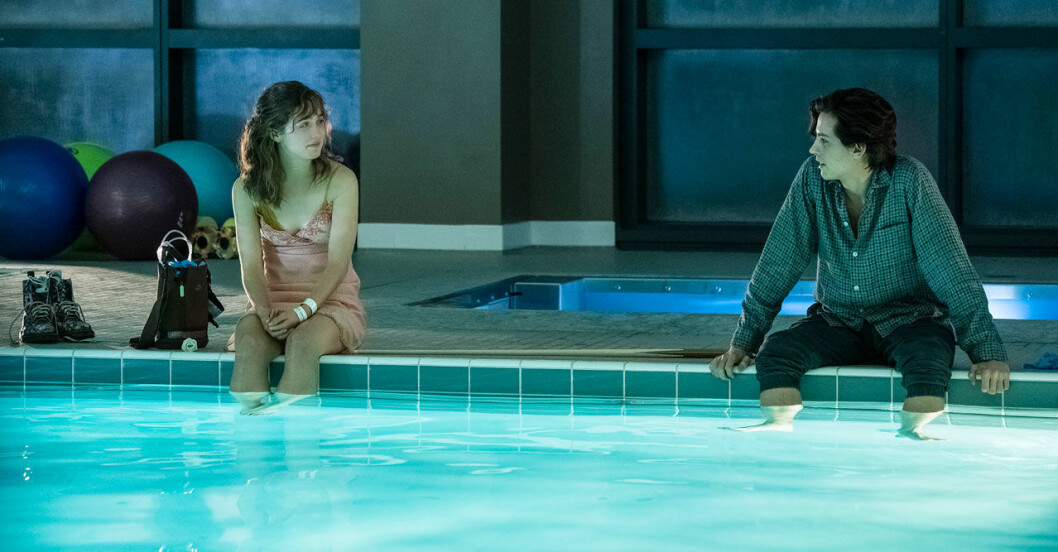 Five feet apart med Cole Sprose och Haley Lu Richardson