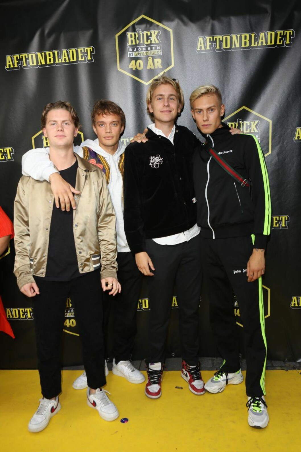 Hov1 med Axel Liljefors Jansson, Noel Flike, Dante Lindhe och Ludwig Kronstrand. Hov1 på Rockbjörnen 2019