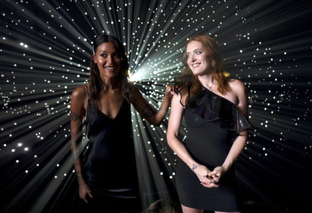 Icona Pop är näst på tur att designa en kollektion för Gina tricot. 25 oktober släpps alla plagg. Icona Pop x Gina tricot kollektion