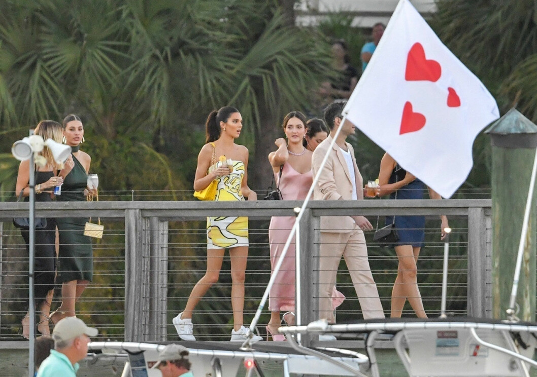 Kendall Jenner är en av Haileys bästa kompisar. Kendall Jenner bröllop
