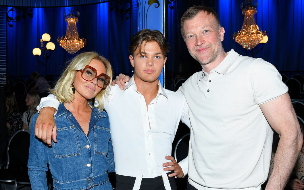 Lance tillsammans med sin mamma Magdalena och pappa Magnus. Lancelot Hedman Graafs föräldrar