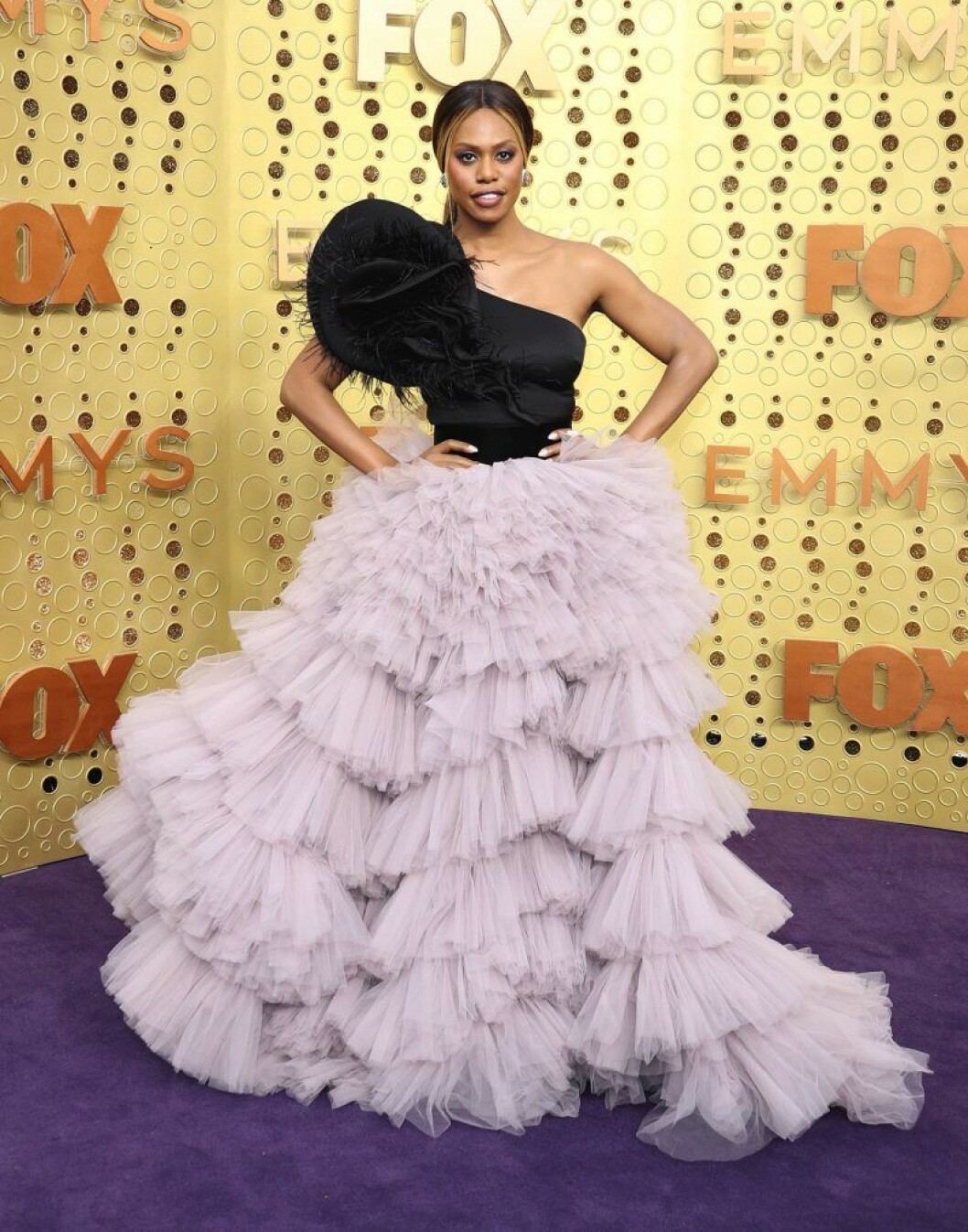 Laverne Cox. Laverne Cox på röda mattan på Emmy Awards 2019