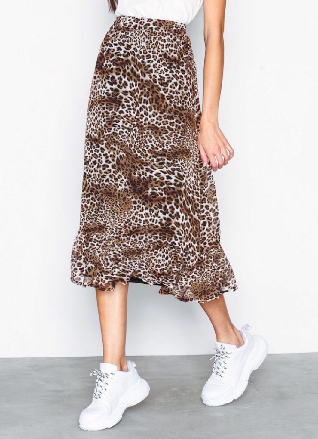 Leopardmönstrad kjol