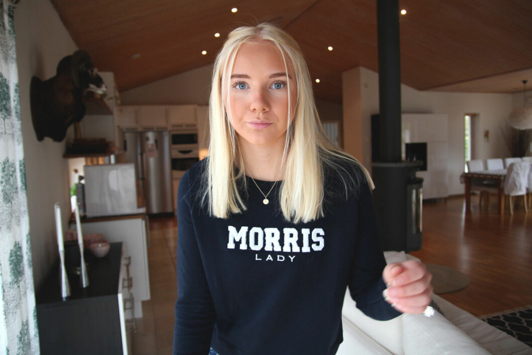 Linn Ahlborg är en känd youtuber. linn ahlborg youtuber