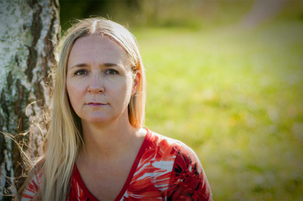 Elin Lundberg har skrivit en bok om att ha ont vid sex, för att uppmärksamma problemet. Elin Lundberg har skrivit en bok om att ha ont vid sex, för att uppmärksamma problemet.