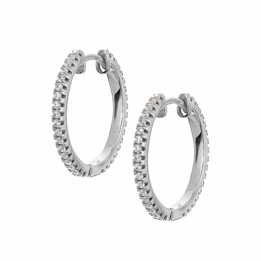 Örhänge i silver