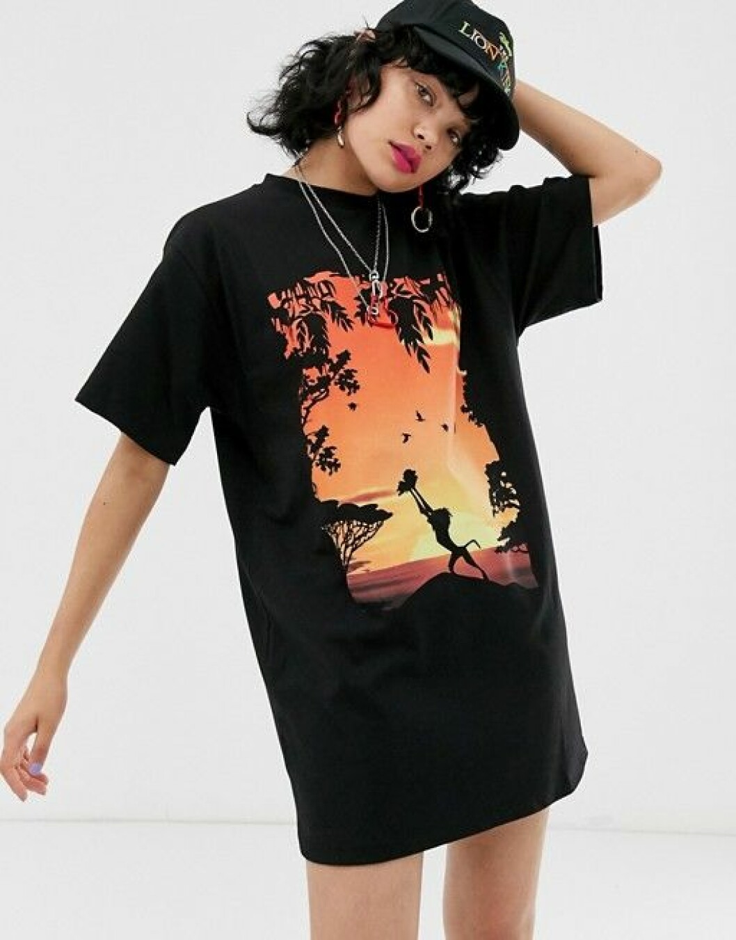 Over size-t-shirt lejonkungen