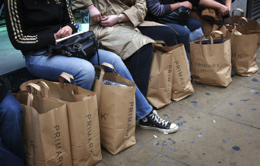 En vanlig syn utanför Primark på Oxford Street i London. En vanlig syn utanför Primark på Oxford Street i London.