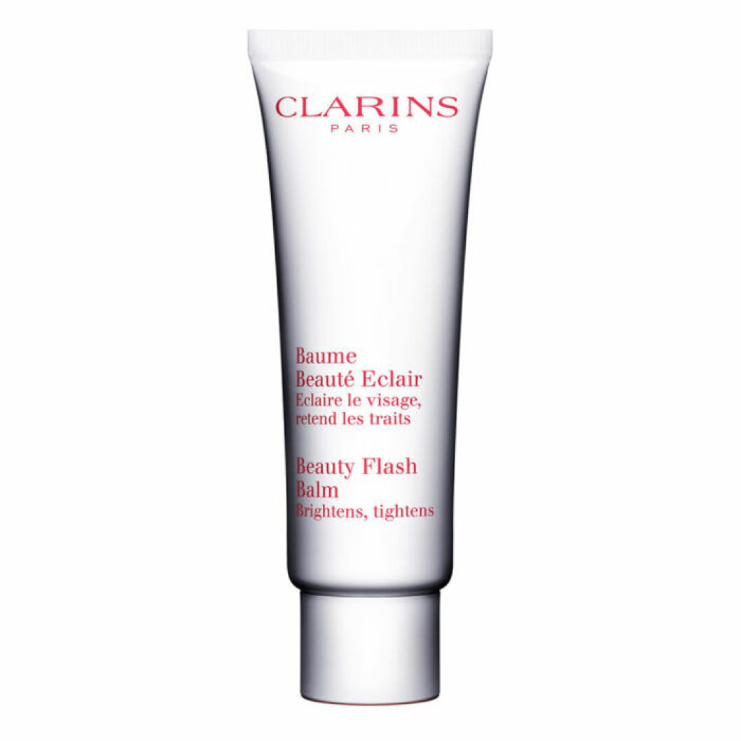 Primer från Clarins, 400 kronor. <a href="https://www.lyko.se/smink/ansikte/primer/clarins-beauty-flash-balm" target="_blank" rel="noopener">Här kan du köpa den</a>. Primer från Carins