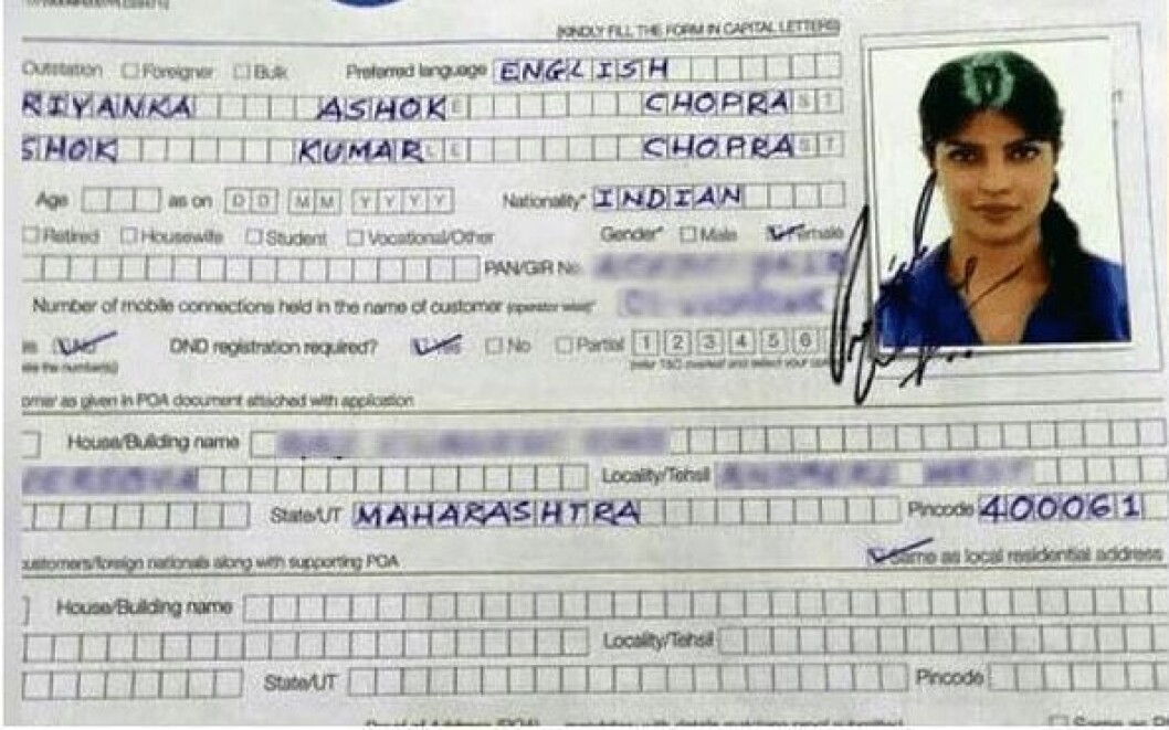 Priyanka Chopras ansökan om nytt körkort. priyanka chopra ansökan om ID-handling