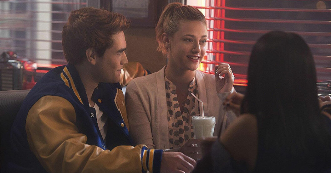 Kommer Archie och Betty bli tillsammans i Riverdale? Se vad seriens skapare säger här!