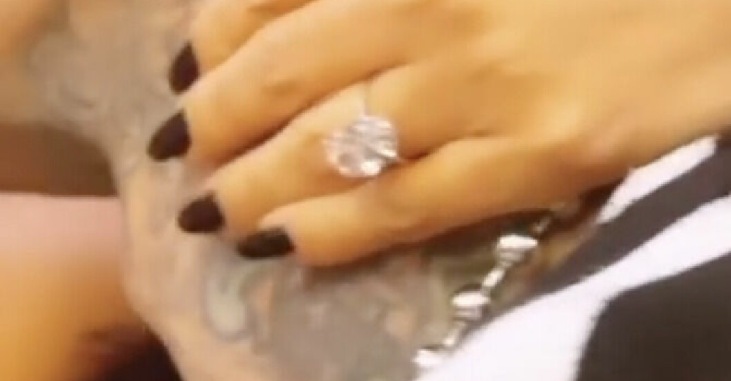 Bling, bling Kourtney!