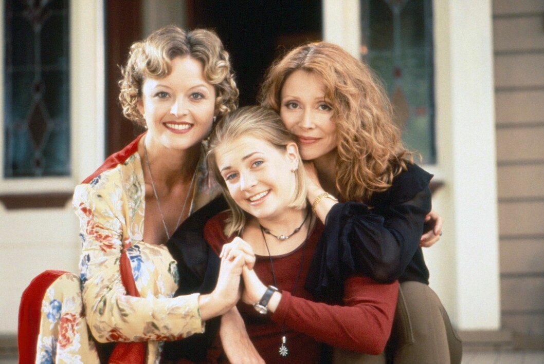 Charlene Fernetz, Melissa Joan Hart, Sherry Miller i Sabrina tonårshäxan. Charlene Fernetz, Melissa Joan Hart, Sherry Miller i Sabrina tonårshäxan.