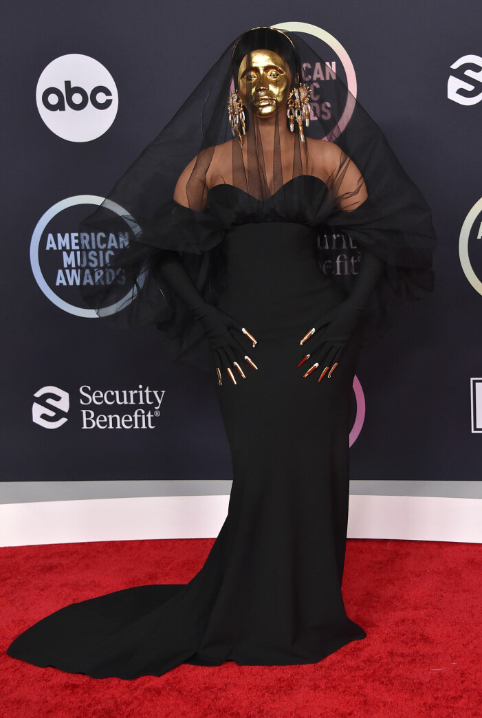 Cardi B.