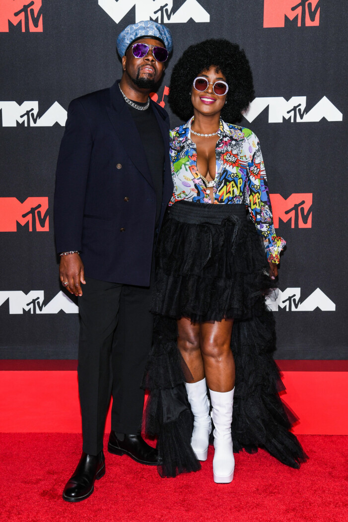 Wyclef Jean och Claudinette Jean dök upp tätt ihop på röda mattan.