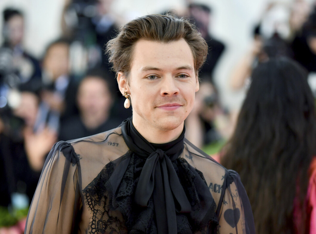 Harry Styles vågar testa sig fram vad gäller stil! Harry Styles på Met gala
