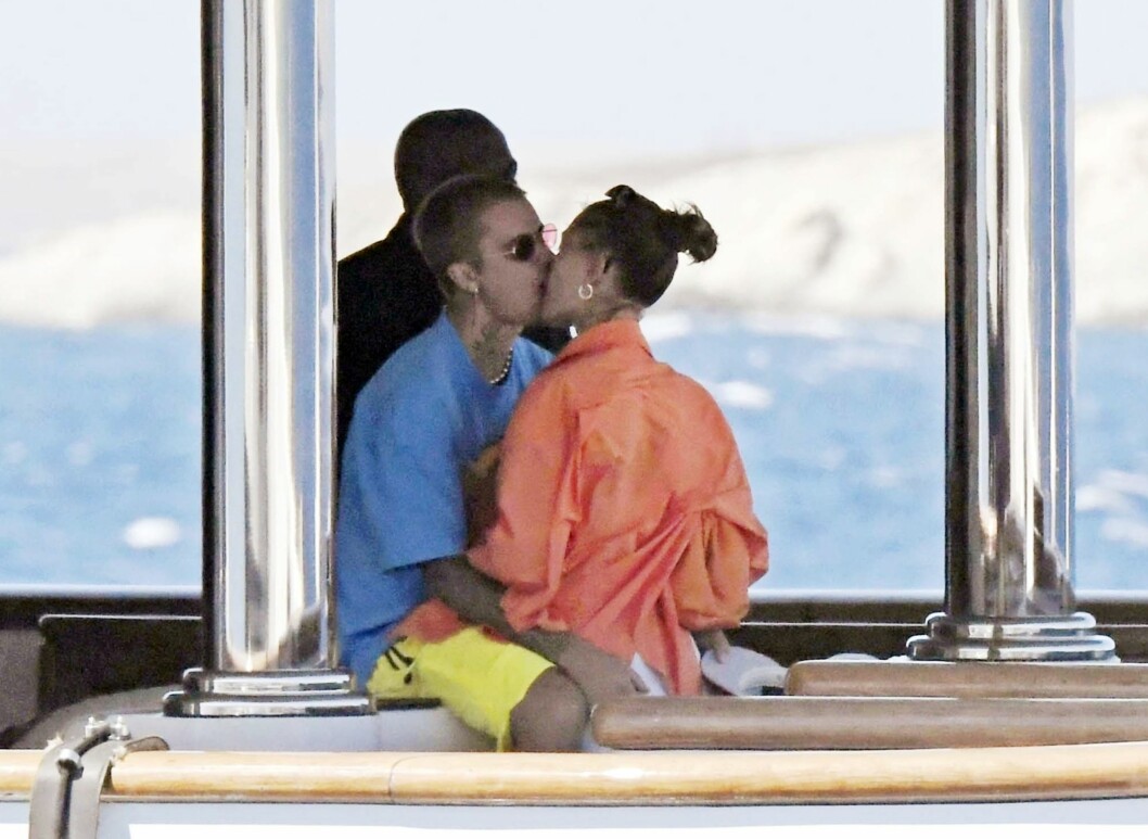 Justin och Hailey Bieber har snart varit gifta i tre år! Justin och Hailey Bieber har snart varit gifta i tre år!