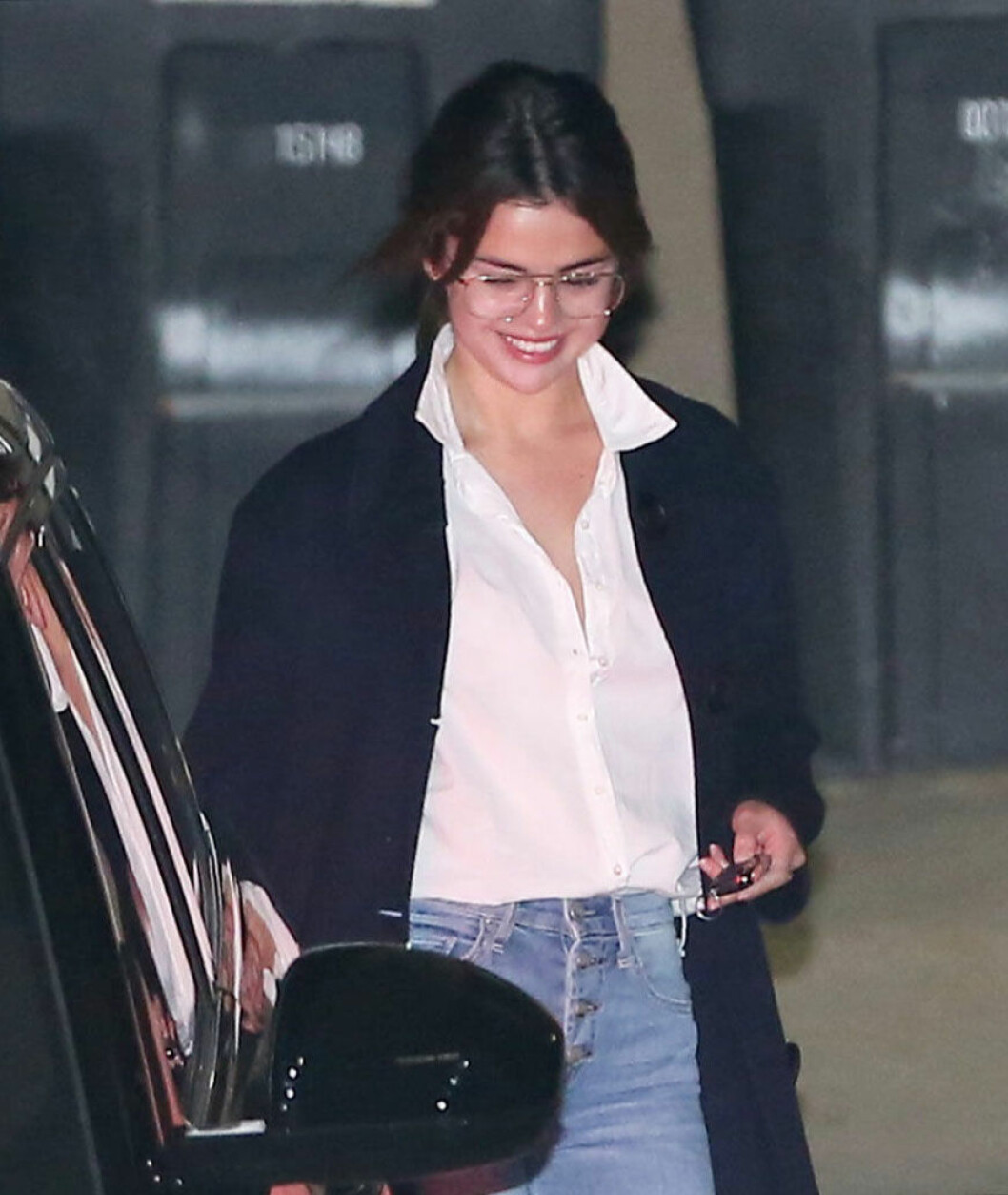 Nyligen dök även Selena Gomez upp i en pilotmodell.