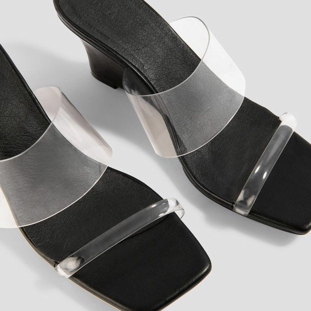 Slip in modell transparanta klackskor