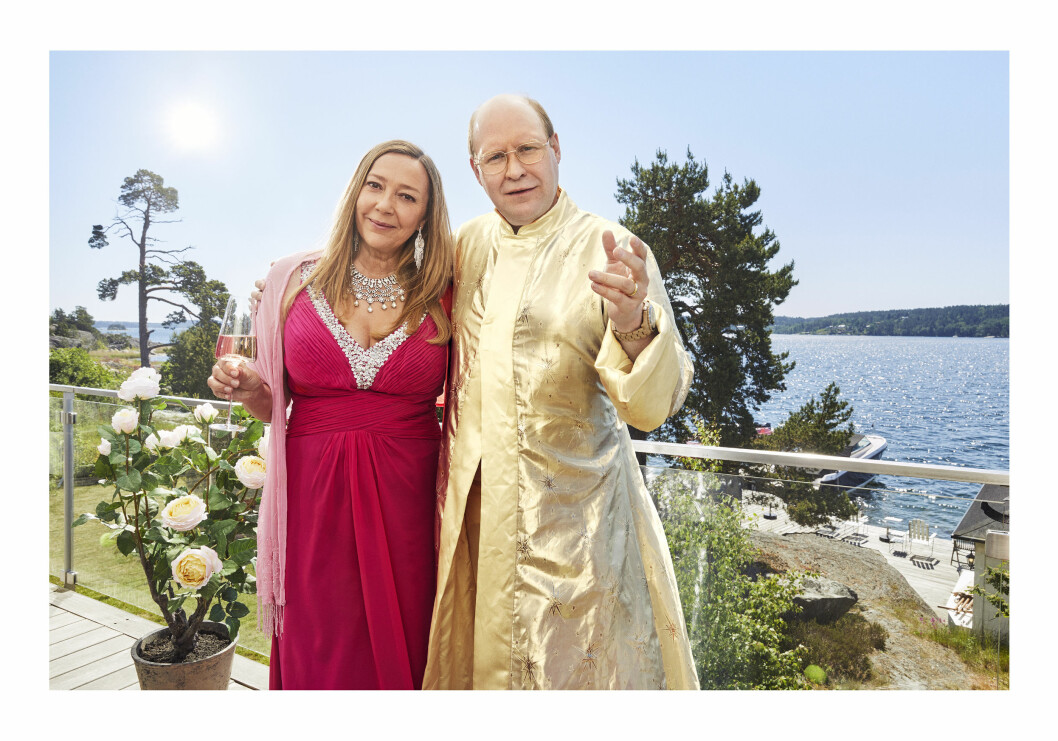 Malin Cederbladh och Henrik Dorsin som Anette och Ove Sundblad.