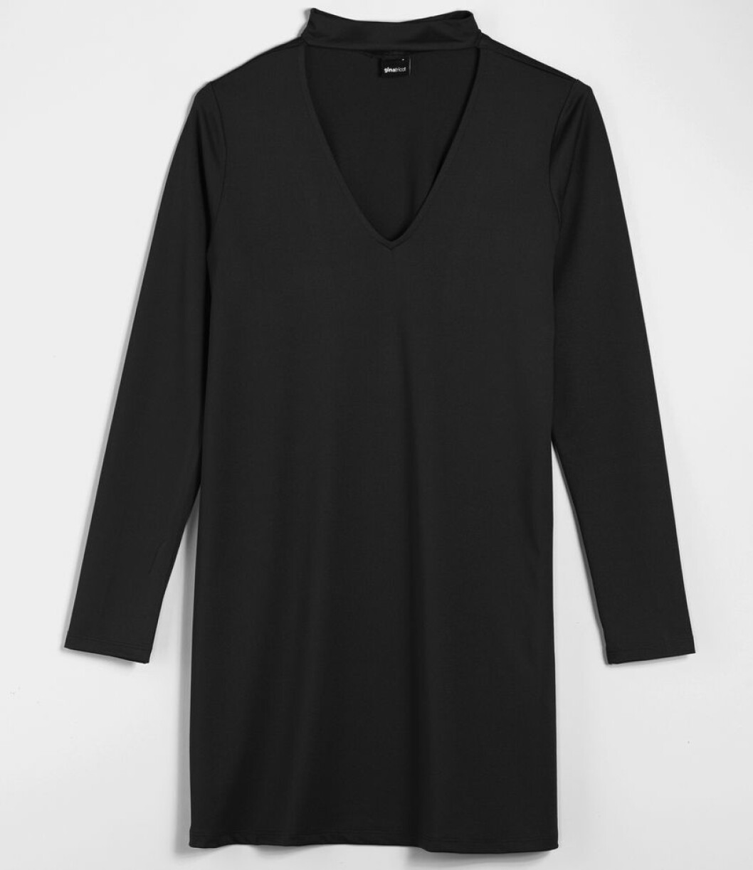 svart klänning choker