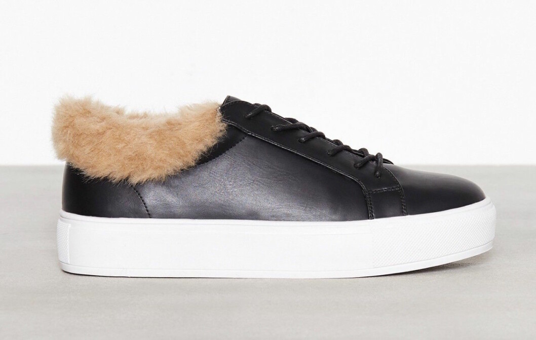 Svarta sneakers till hösten 2018