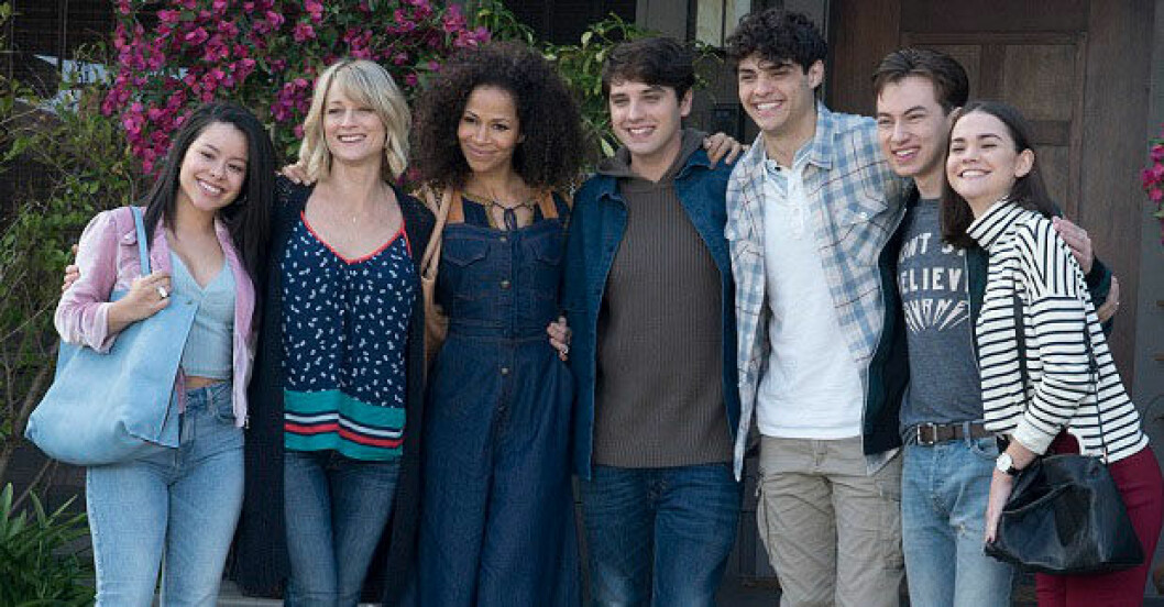 I tv-serien The Fosters kan vi bland annat se Noah Centineo. I tv-serien The Fosters kan vi bland annat se Noah Centineo.