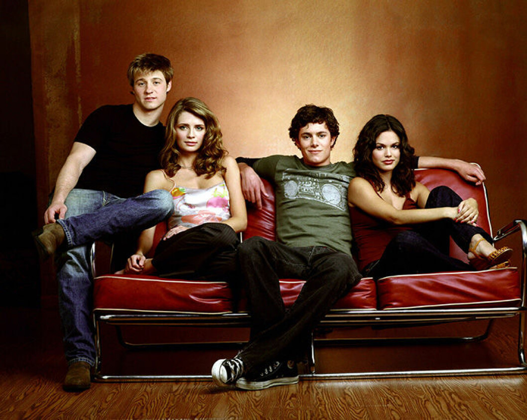 Vem var din favorit i tv-serien <em>The O.C</em>? En bild på skådespelarna i tv-serien The O.C, Ben McKenzie, Mischa Barton, Adam Brody och Rachel Bilson.
