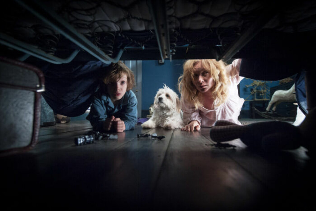 En bild från skräckfilmen The Babadook, som finns på Netflix. 