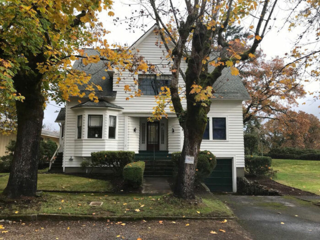Det vita lilla huset är med i den första <em>Twilight</em>-filmen. <em>Foto: Airbnb</em> Bellas hus i Twilight går nu att hyra på AirBnb