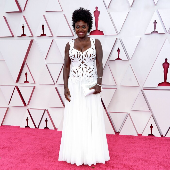 Viola Davis på röda mattan på Oscarsgalan 2021