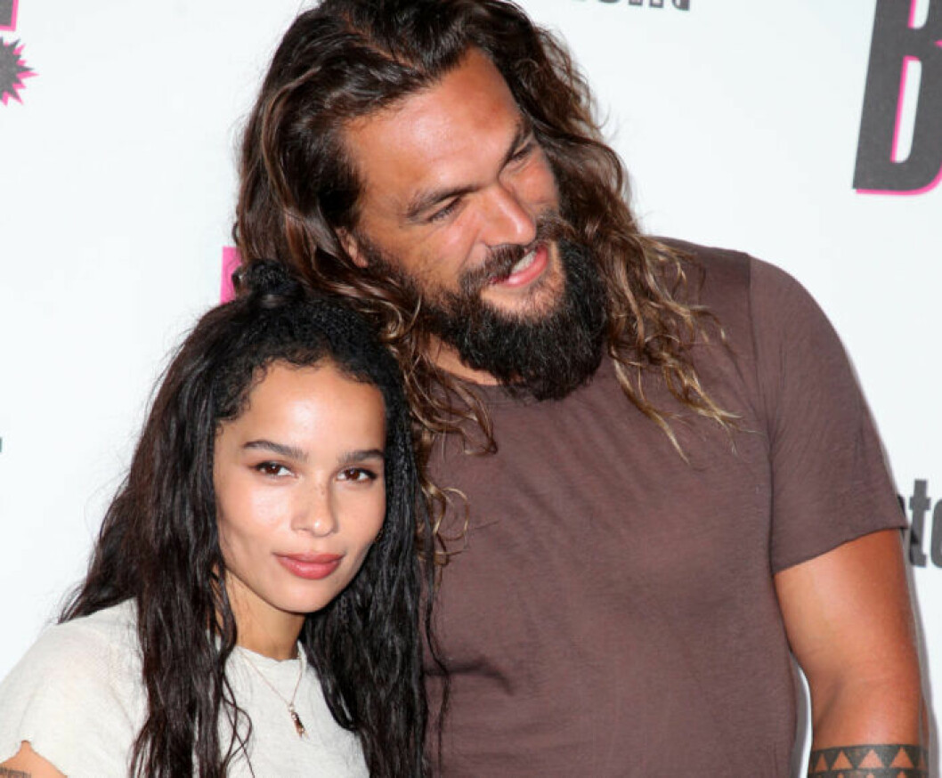 Zoë Kravitz är bonusdotter till Jason Momoa. Zoë Kravitz och Jason Momoa